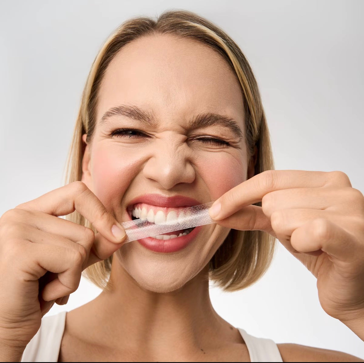 DRDENT Teeth Whitening Strips Radiant Smile™